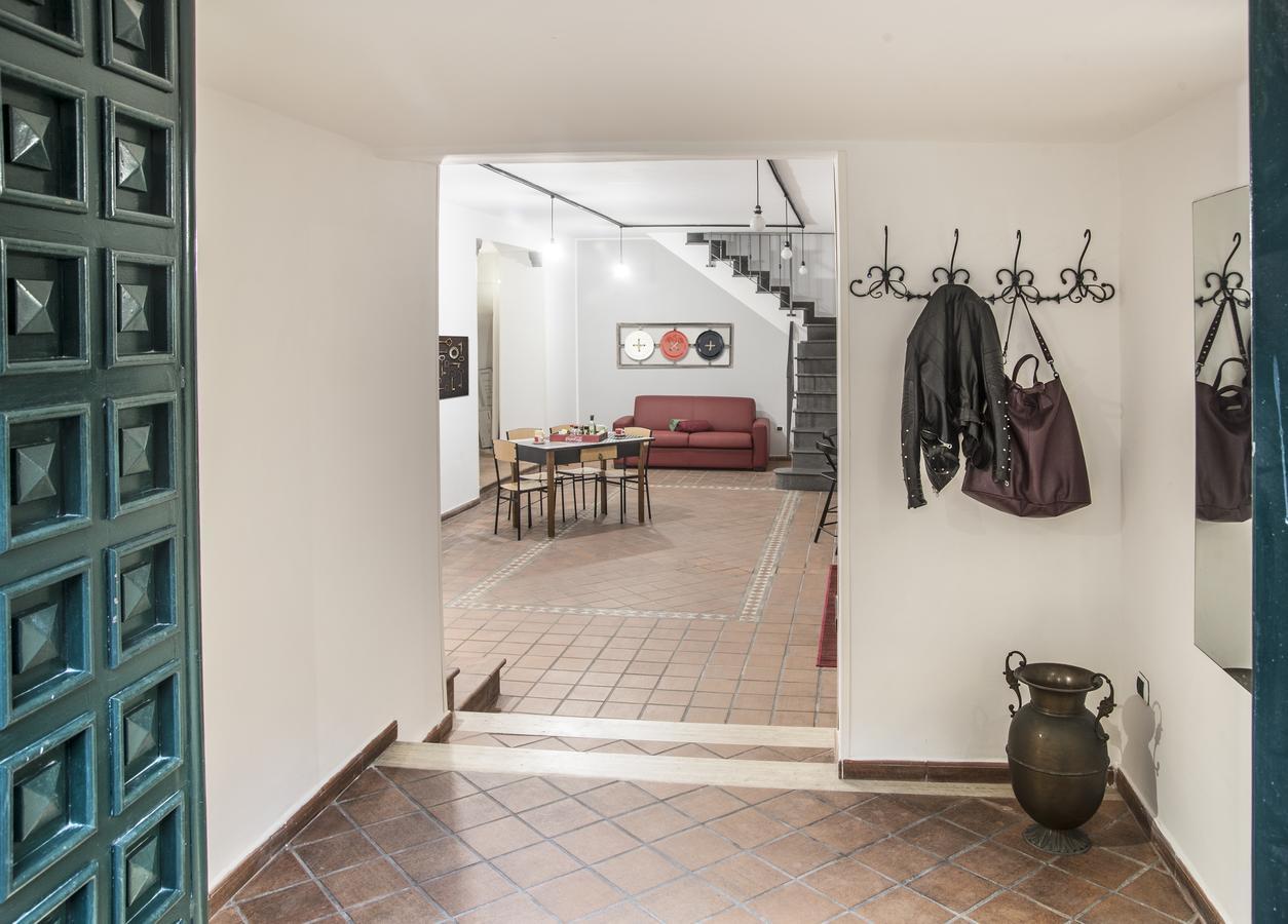 The Rock Apartment Naples Exterior photo
